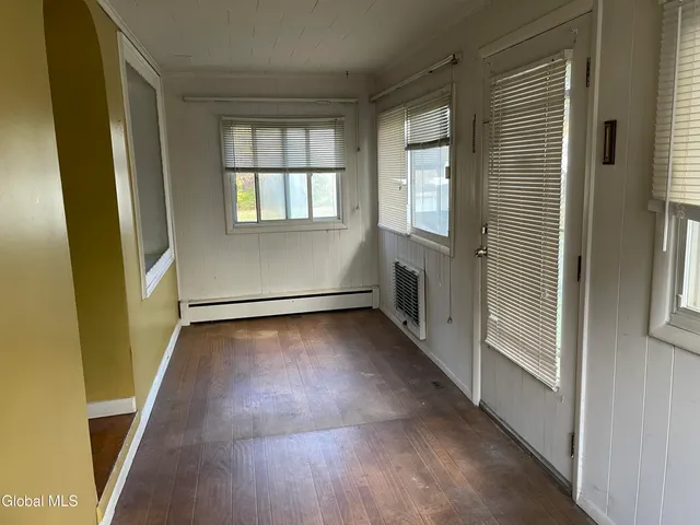 $306,900 | 11 Pine Street, Bethlehem, NY 12203