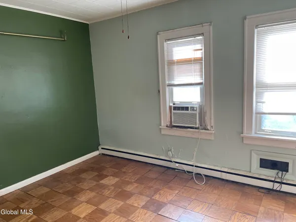 $285,900 | 11 Pine Street, Bethlehem, NY 12203
