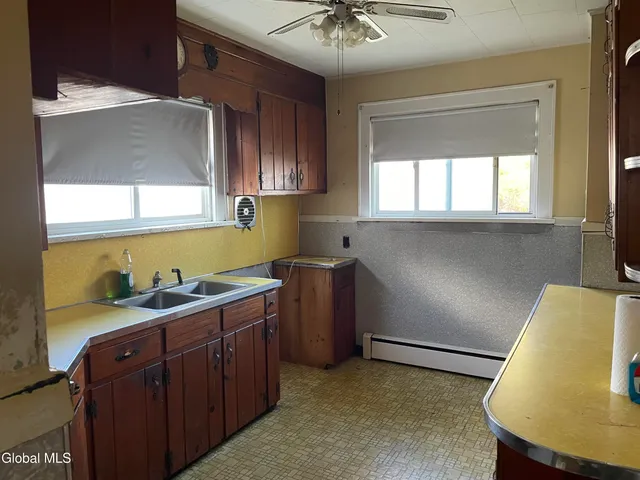 $306,900 | 11 Pine Street, Bethlehem, NY 12203