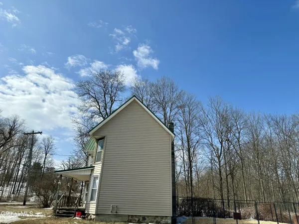 $105,000 | 163 Creek Road, Little Falls, NY 13365