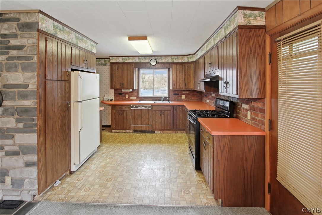 6307 Number 4 Road Watson, NY 13367 - Photo 10 of 31