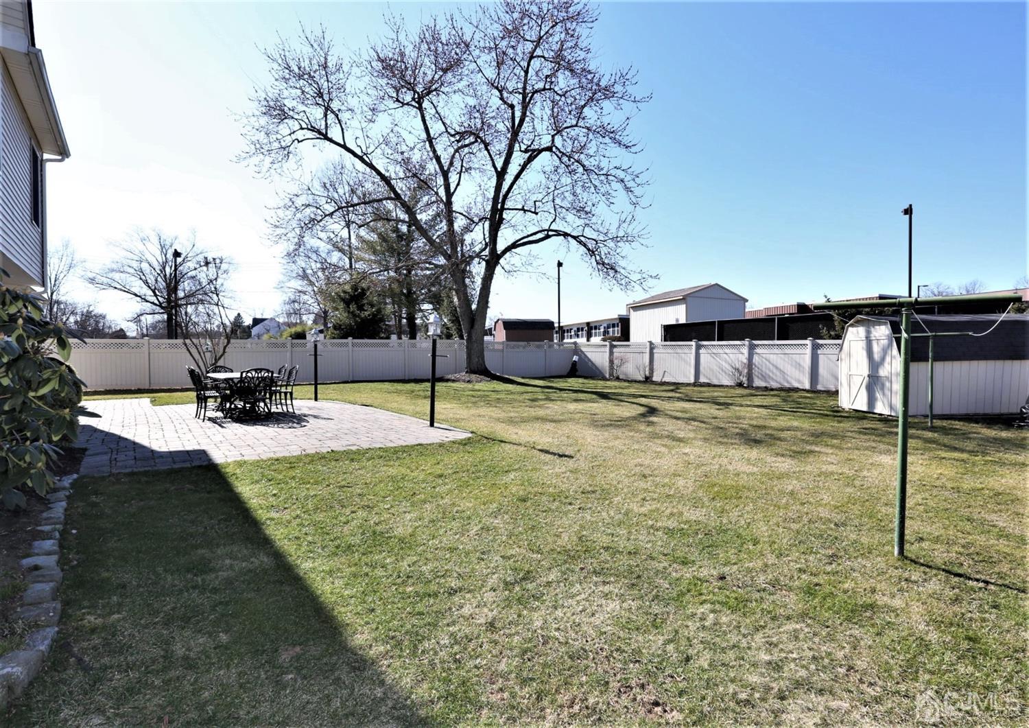 19 Constable Road Kendall Park, NJ 08824 - Photo 24 of 25 Gallery Image 24