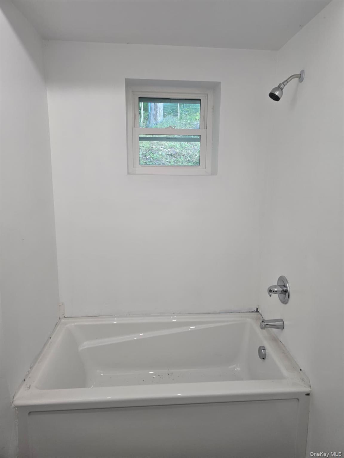 2016 Old Rte 17 Roscoe, NY 12776 - Photo 10 of 26 a bathroom with a bathtub