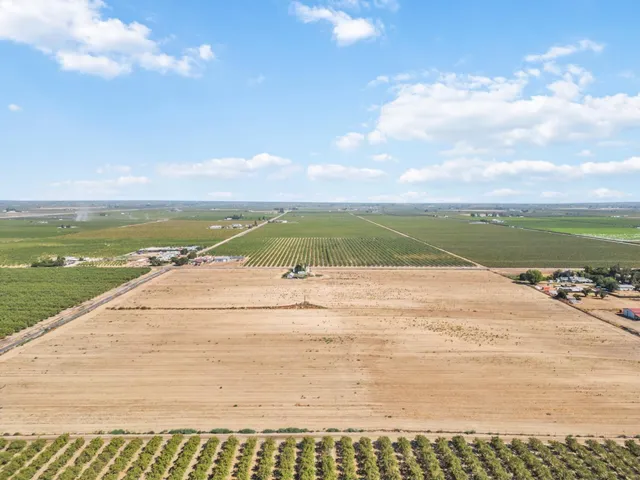 a view of an ocean beach