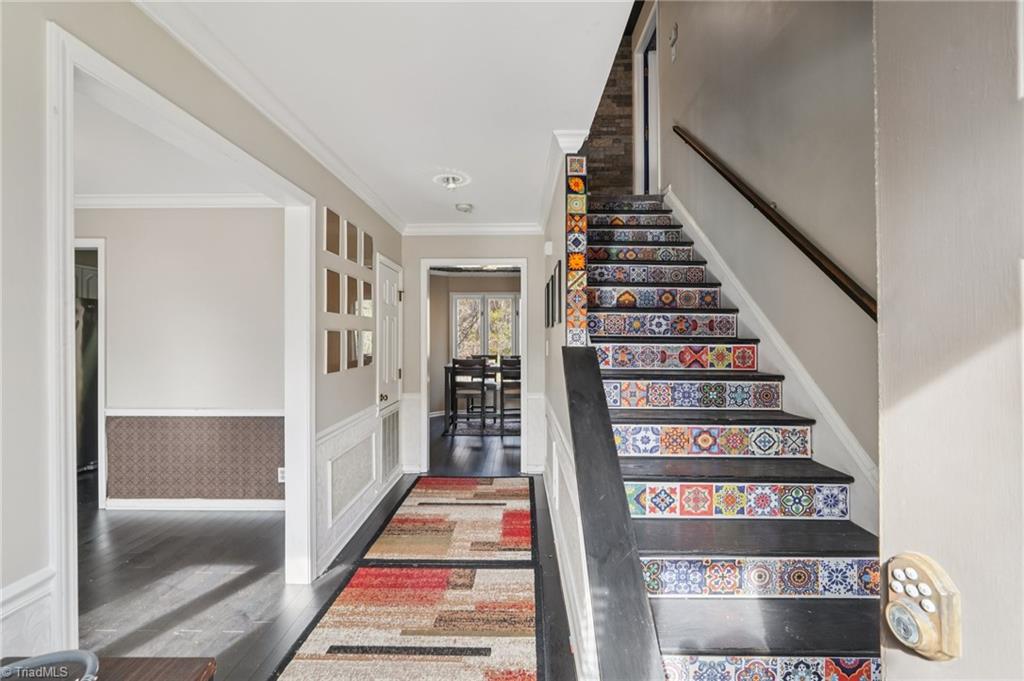 113 Briar Ridge Circle Winston-Salem, NC 27104 - Photo 11 of 40