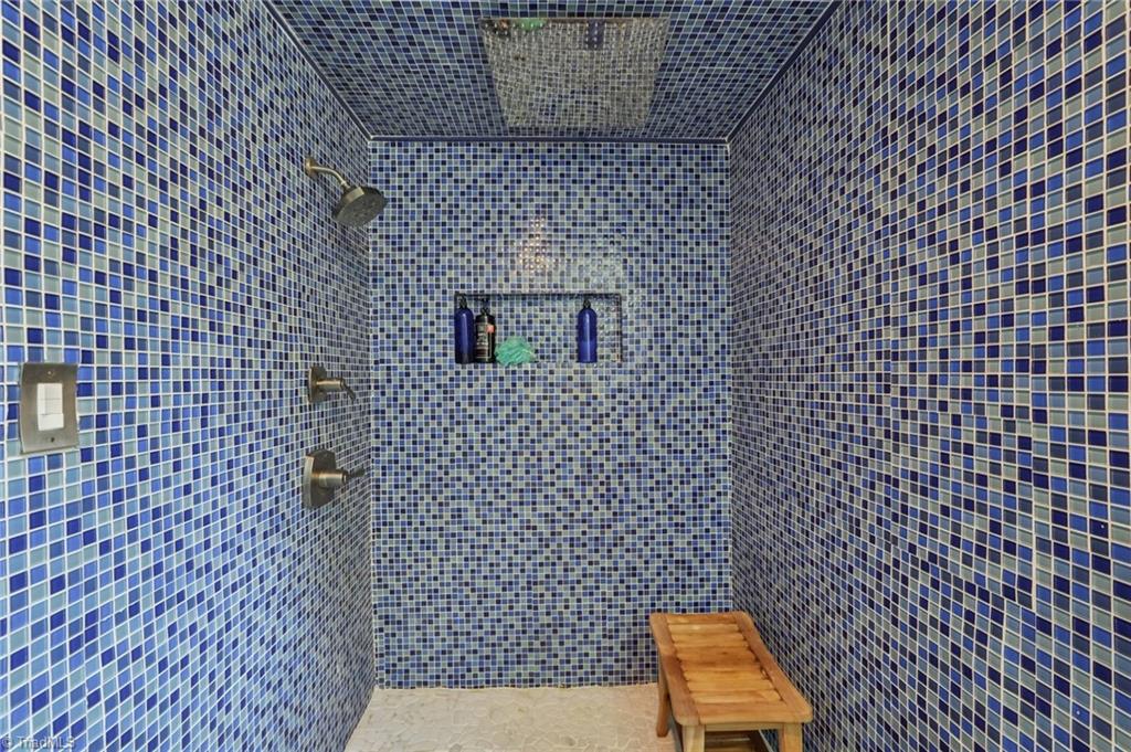 113 Briar Ridge Circle Winston-Salem, NC 27104 - Photo 29 of 40