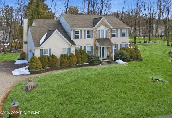 $519,999 | 2323 Snapdragon Point, East Stroudsburg, PA 18301