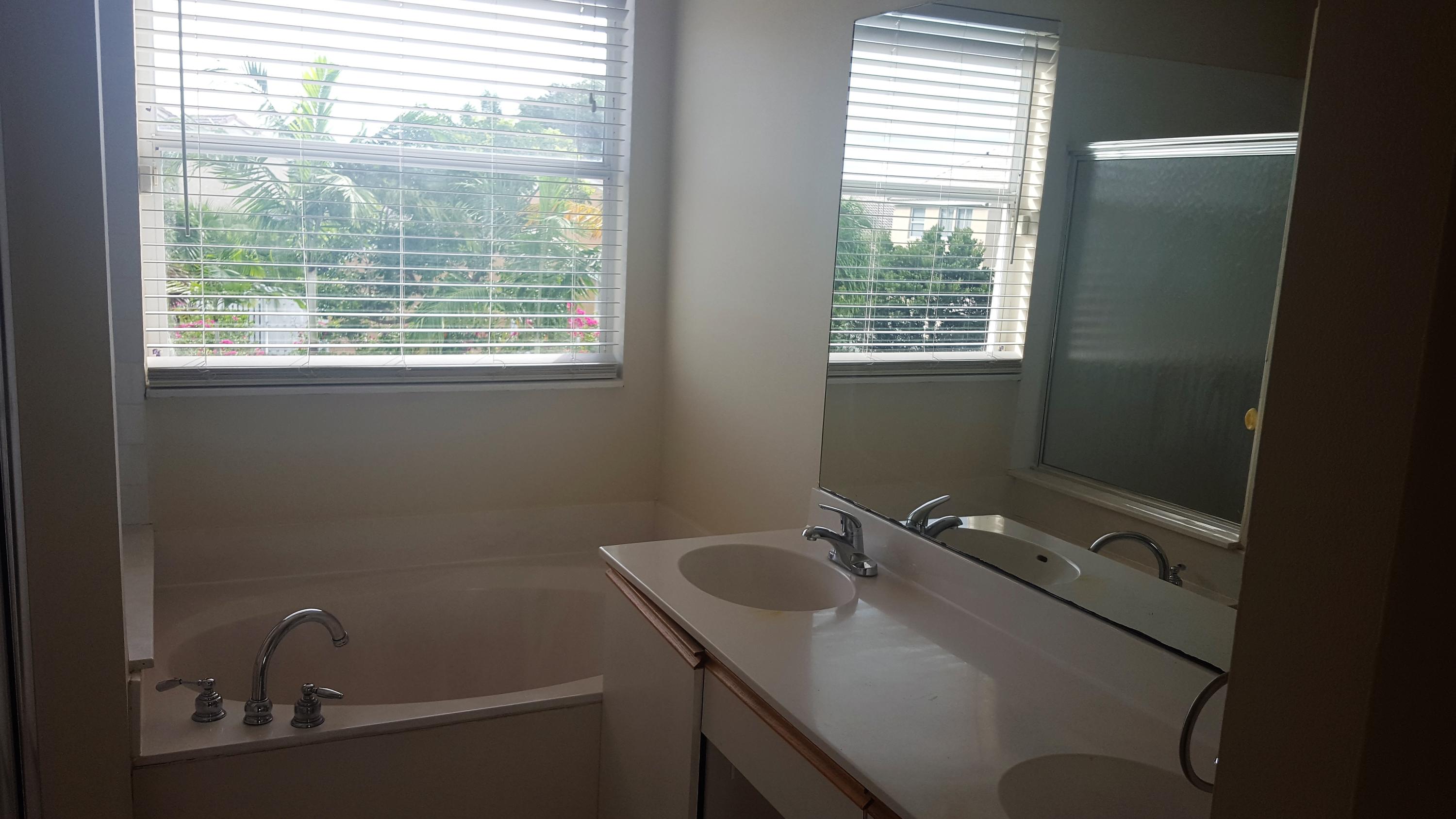 897 Briar Ridge Road Weston, FL 33327 - Photo 8 of 18 20160826_094408