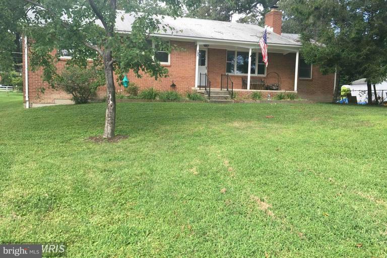 8019 East Riverside Drive Pasadena, MD 21122 - Photo 1 of 4 Exterior (Front)