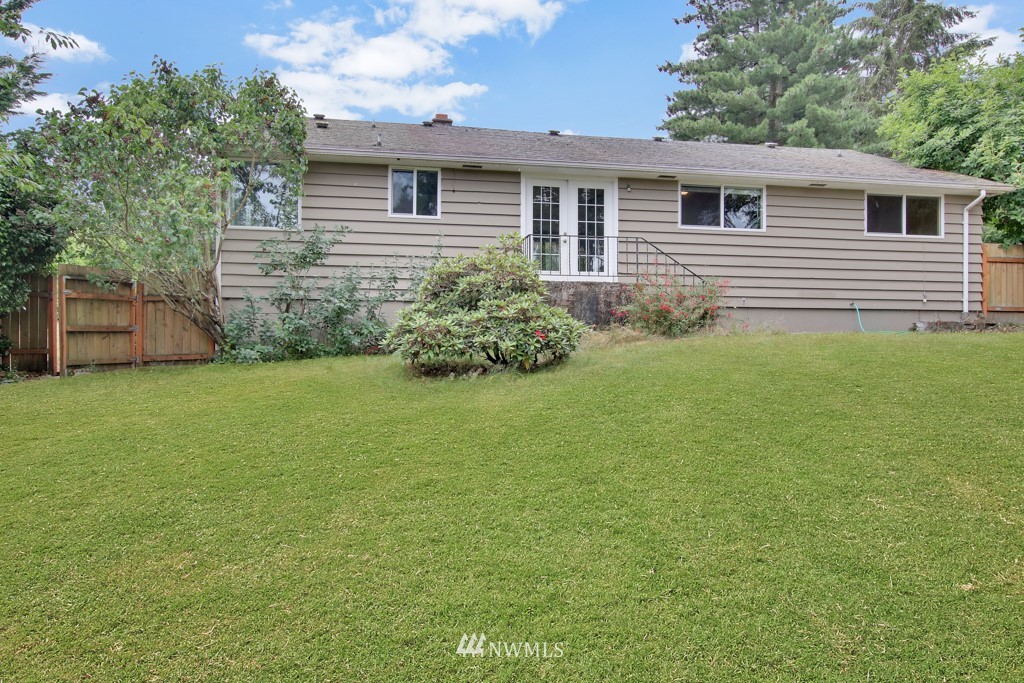 4312 Robin Road West University Place, WA 98466 - Photo 23 of 24 Gallery Image 23