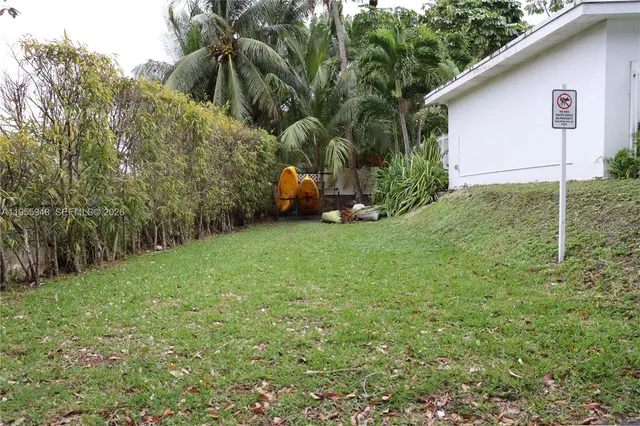 $1,950 | 7801 Northeast 4th Court, Unit 512, Miami, FL 33138