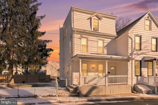 $367,000 | 233 Ellis Street, Burlington, NJ 08016
