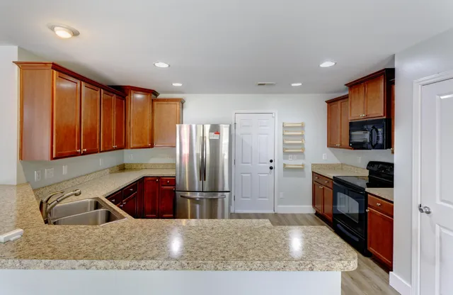 $385,000 | 113 Farm Quarters Drive, Goose Creek, SC 29445