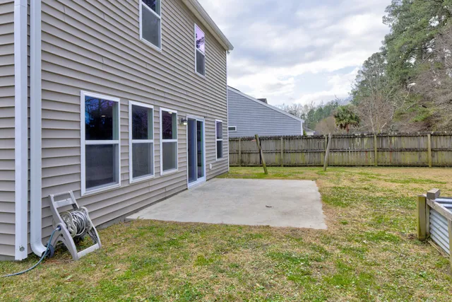 $385,000 | 113 Farm Quarters Drive, Goose Creek, SC 29445