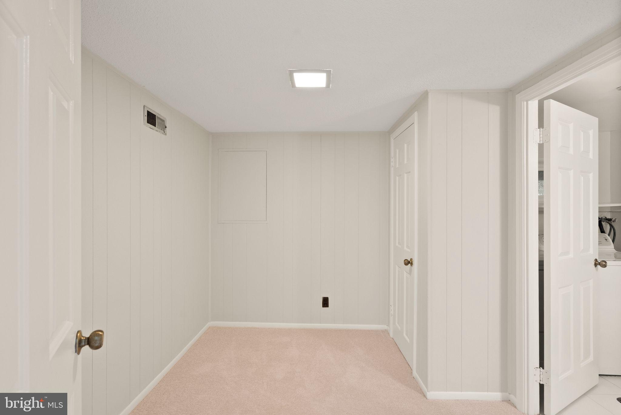 4803 27th Road South Arlington, VA 22206 - Photo 21 of 25 Gallery Image 21