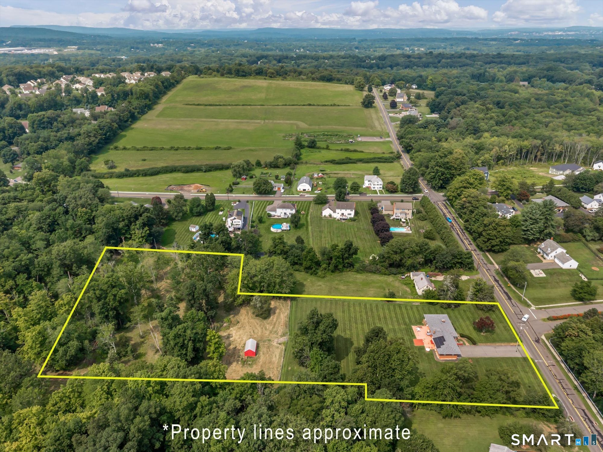 157 Evergreen Road Cromwell, CT 06416 - Photo 8 of 40 Gallery Image 8