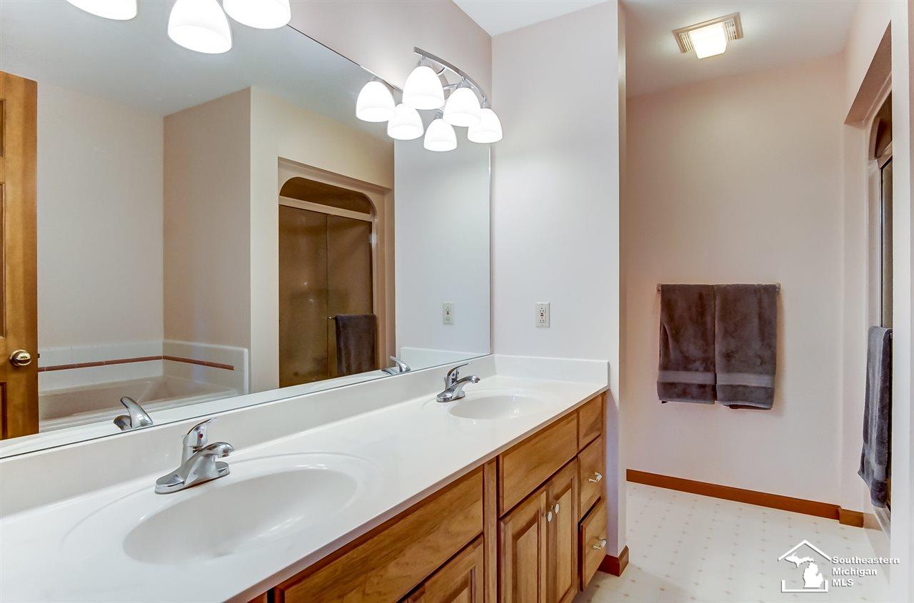 6843 Section Road Ottawa Lake, MI 49267 - Photo 26 of 42 Gallery Image 26