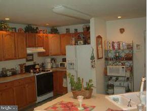 277 Privateer Road Manahawkin, NJ 08050 - Photo 3 of 5 Gallery Image 3