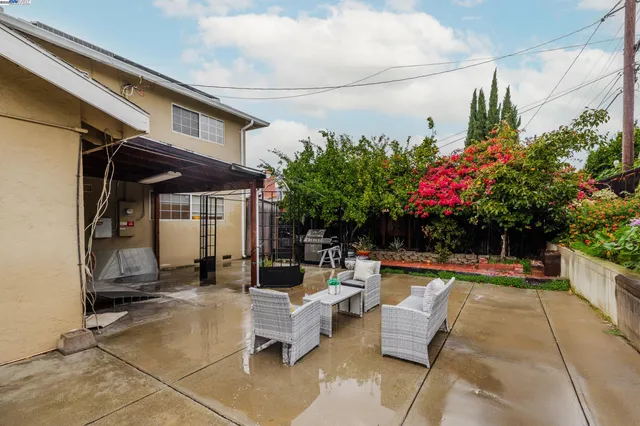 $1,999,900 | 1394 Glacier Drive, Milpitas, CA 95035