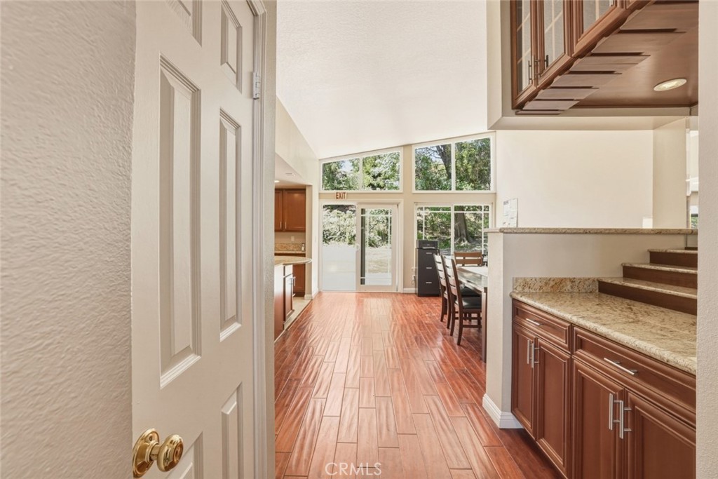11841 Laughton Way Porter Ranch, CA 91326 - Photo 13 of 26 Gallery Image 13