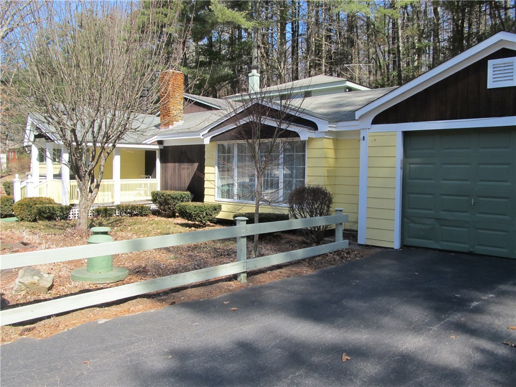49 Rainbow Road Glocester, RI 02814 - Photo 1 of 4