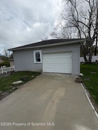 $369,000 | 207 Midway Avenue, Clarks Summit, PA 18411