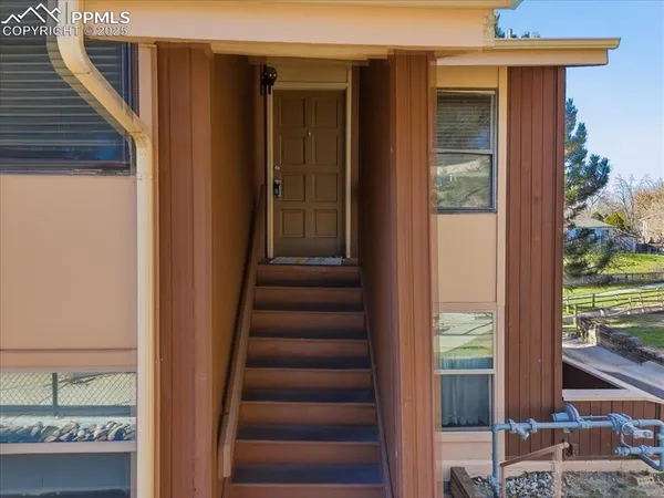 a view of a entryway