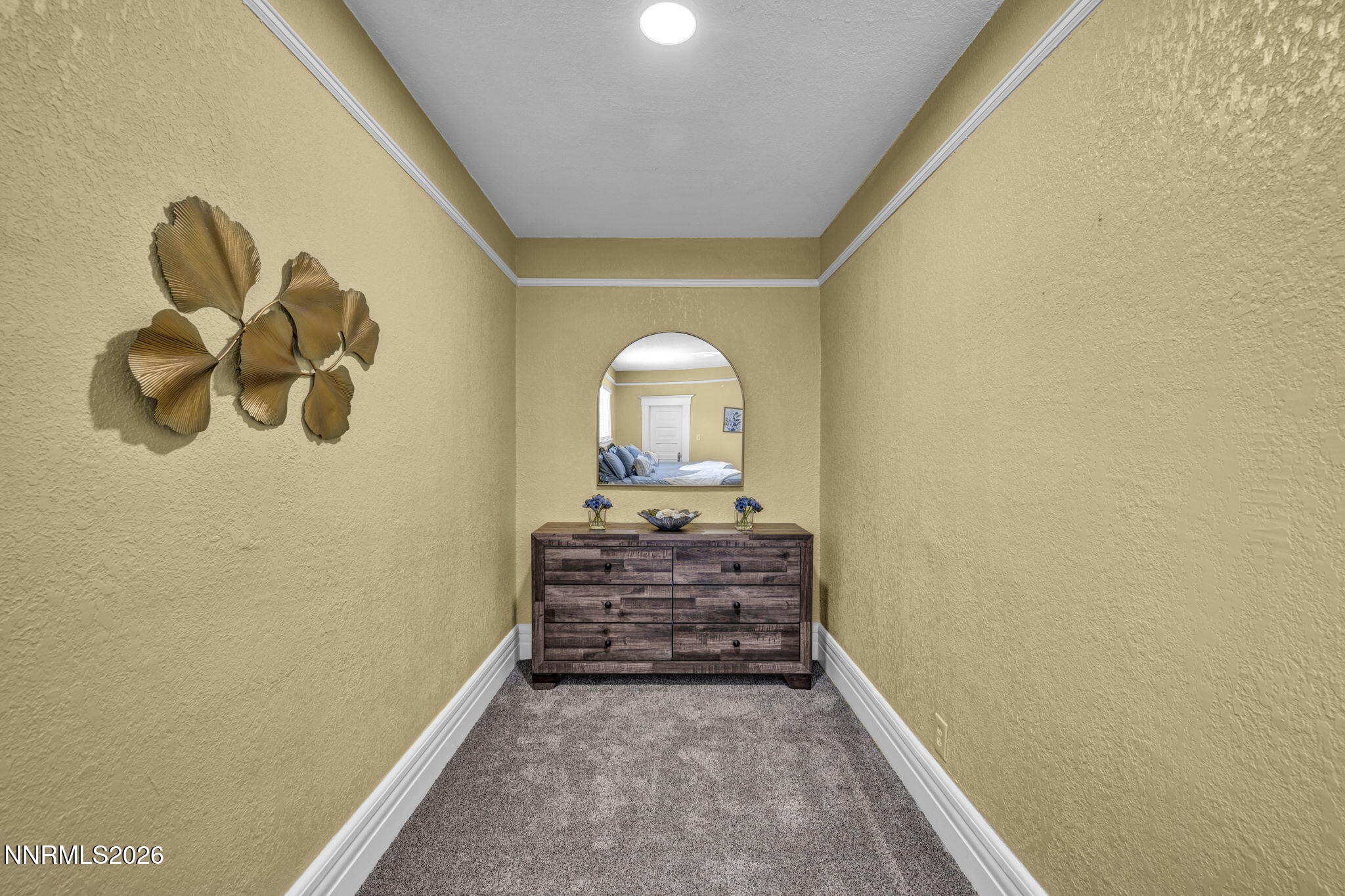 35 West 8th Street Reno, NV 89503 - Photo 48 of 62 a view of a hallway with entryway