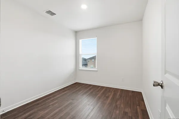 $230,000 | 3819 Leighton Harbor, Von Ormy, TX 78073