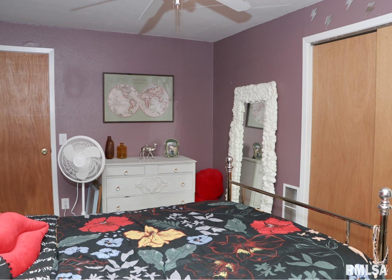 1306 South 9th Street Clinton, IA 52732 - Photo 15 of 19 Gallery Image 15