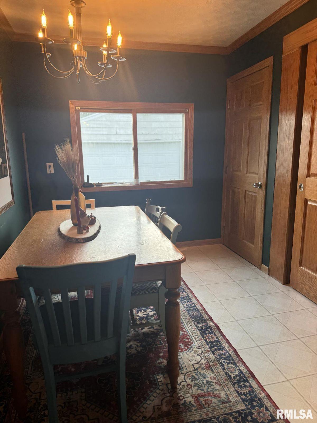 1306 South 9th Street Clinton, IA 52732 - Photo 7 of 19 Gallery Image 7