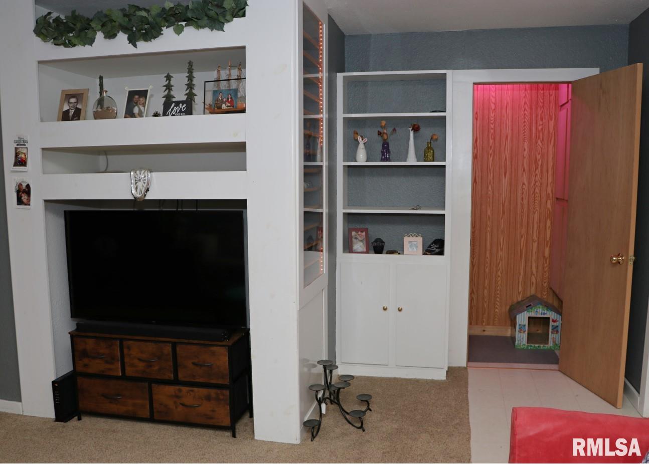 1306 South 9th Street Clinton, IA 52732 - Photo 10 of 19 Gallery Image 10