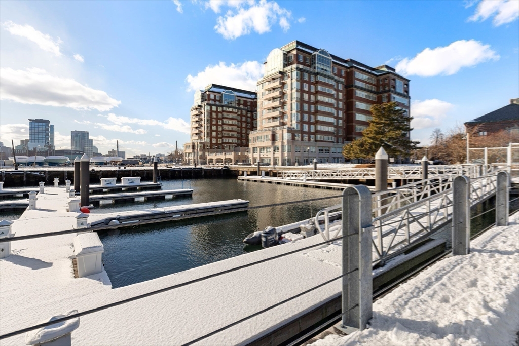 197 8th Street, Unit 807 Boston, MA 02129 - Photo 42 of 42