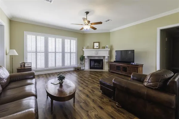 $339,000 | 1649 South Woodland Forest Drive, Lake Charles, LA 70611