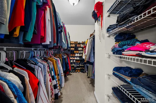 $374,900 | 200 Westwind Estates Court, Valley Park, MO 63088