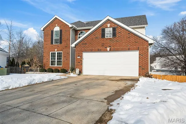 $374,900 | 200 Westwind Estates Court, Valley Park, MO 63088