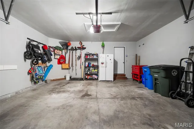 $374,900 | 200 Westwind Estates Court, Valley Park, MO 63088