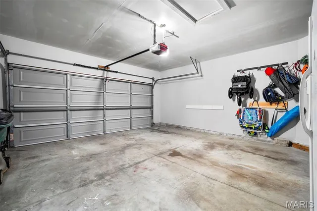 $374,900 | 200 Westwind Estates Court, Valley Park, MO 63088