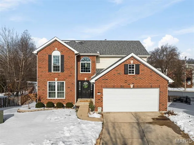 $374,900 | 200 Westwind Estates Court, Valley Park, MO 63088