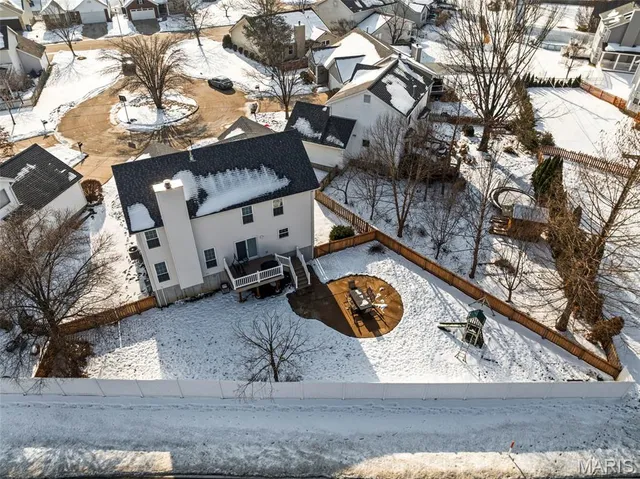 $374,900 | 200 Westwind Estates Court, Valley Park, MO 63088