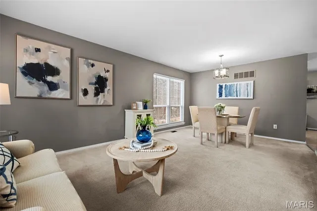 $374,900 | 200 Westwind Estates Court, Valley Park, MO 63088