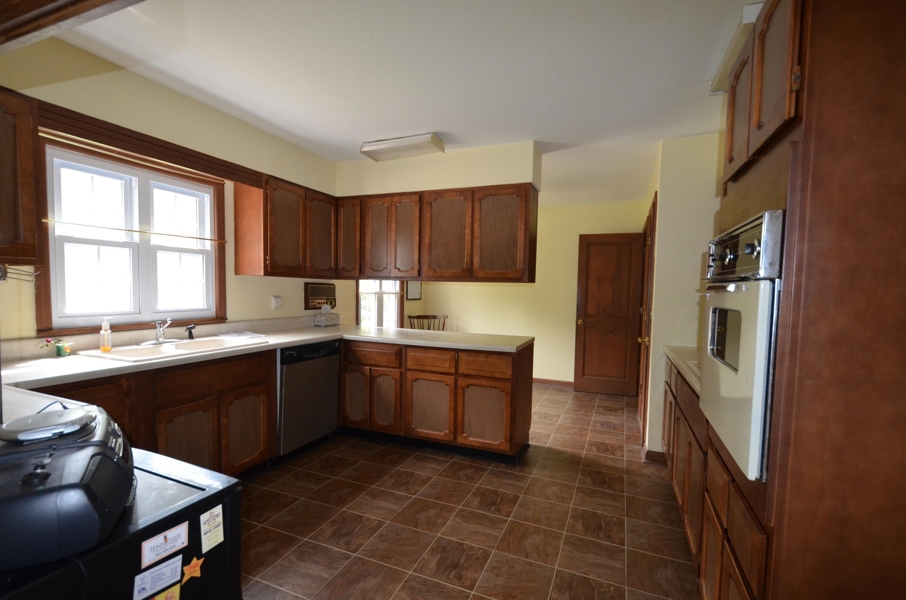 100 Baylor Drive Oak Ridge, TN 37830 - Photo 3 of 20 DSC_1217