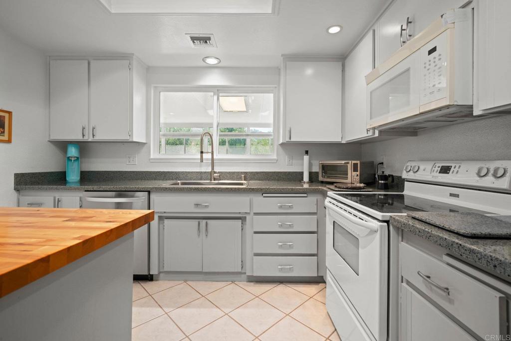 3519 Cherrybrook Court Fallbrook, CA 92028 - Photo 20 of 66