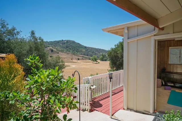 $770,000 | 3519 Cherrybrook Court, Fallbrook, CA 92028