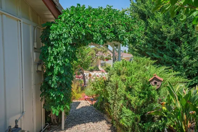 $770,000 | 3519 Cherrybrook Court, Fallbrook, CA 92028