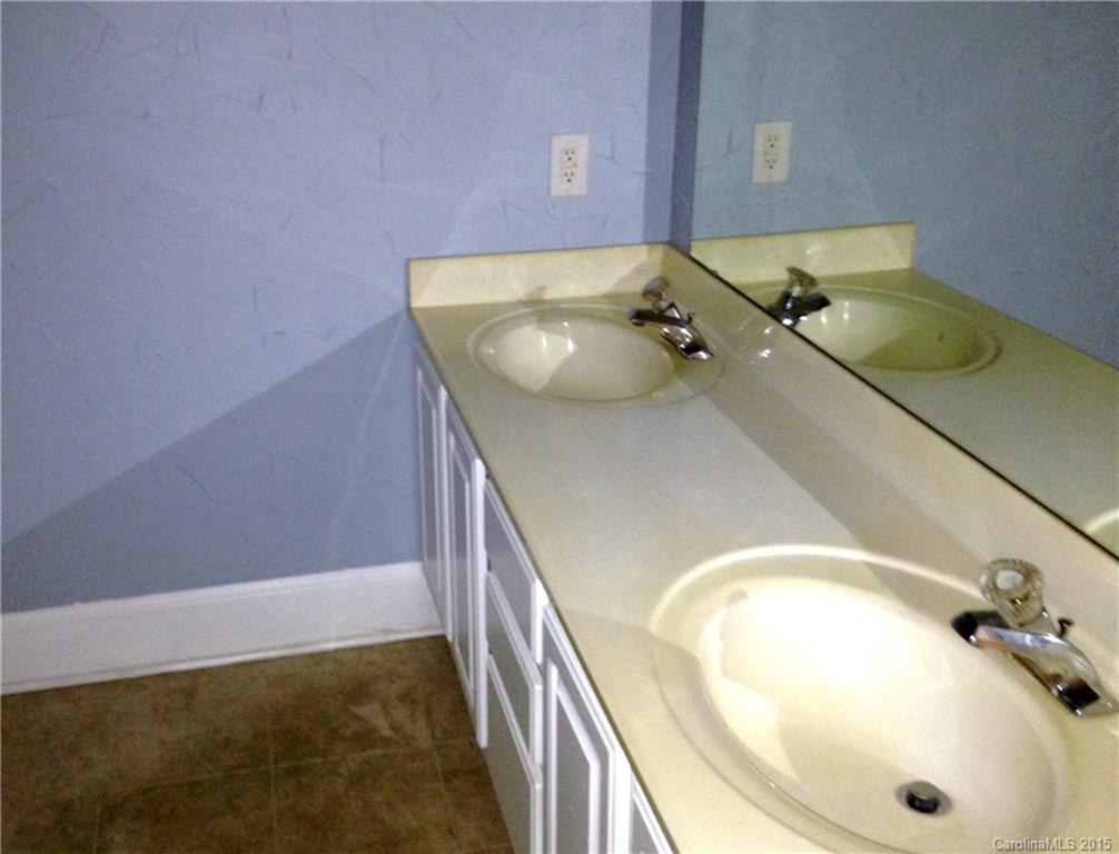 1798 South Ridge Avenue Kannapolis, NC 28083 - Photo 10 of 19 Gallery Image 10