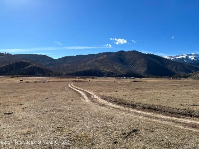 $3,700,000 | 35 Acres Bondurant Wy, Bondurant, WY 82922