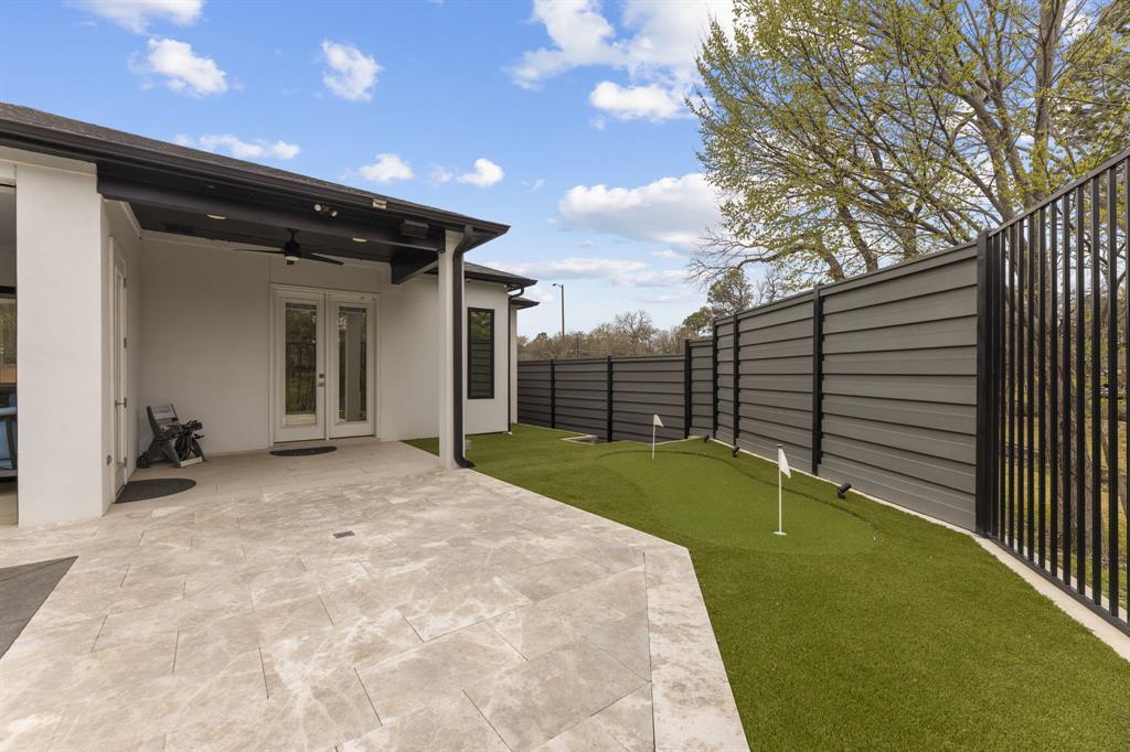 1515 North Fielder Road Arlington, TX 76012 - Photo 6 of 35 a view of a backyard with basketball court