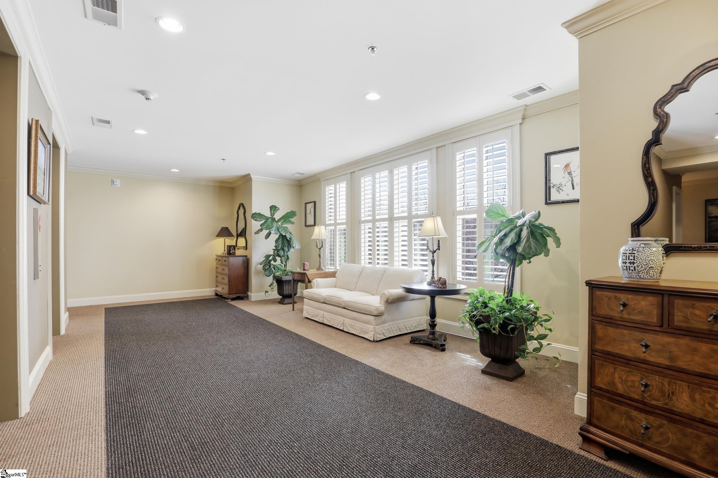 400 North Main Street, Unit 301 Greenville, SC 29601 - Photo 24 of 29