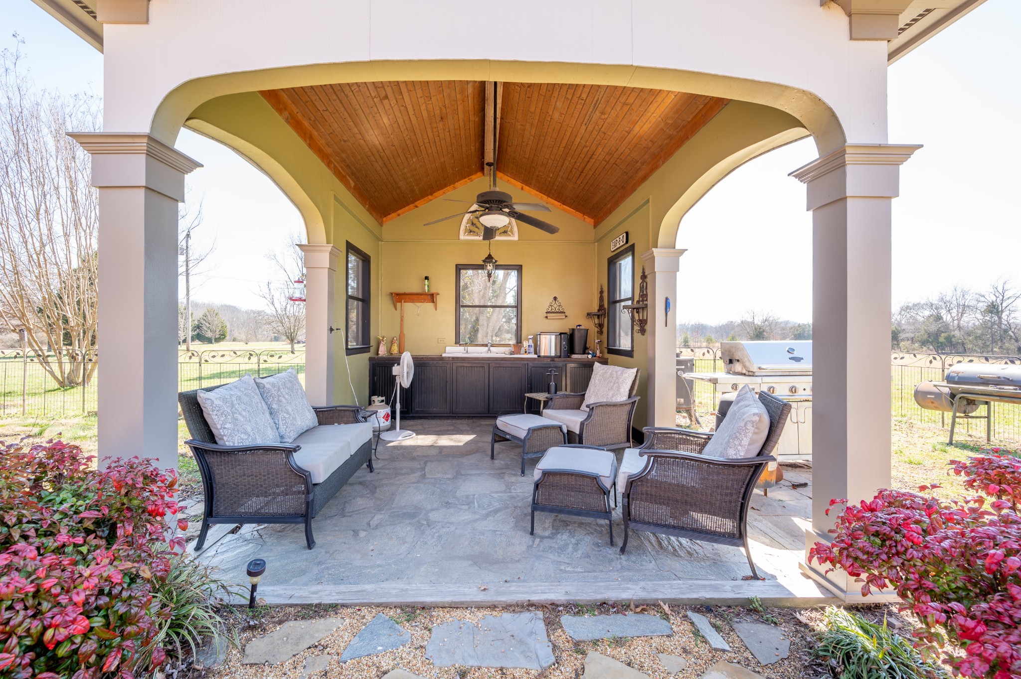 4335 North Chapel Road Franklin, TN 37067 - Photo 53 of 55 a living room with furniture and a floor to ceiling window